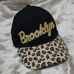 Bebe sport Brooklyn hat